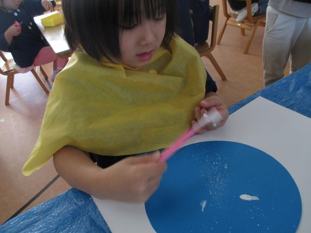 冬の製作をしたよ